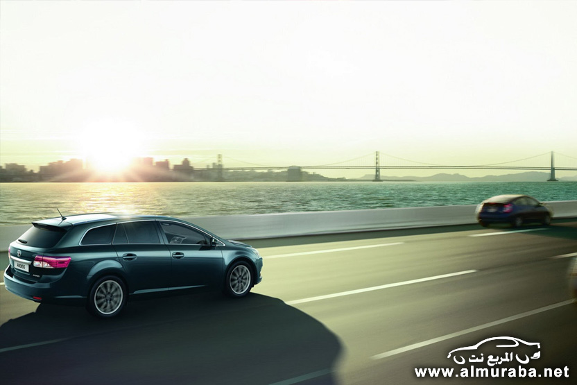 تويوتا تقدم للألمانيين طبعة خاصة من سيارتها الجديدة "افينسيس" Toyota Avensis 4